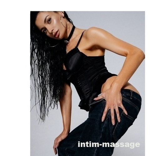 Мастурбация жасауға ұялатын бейне